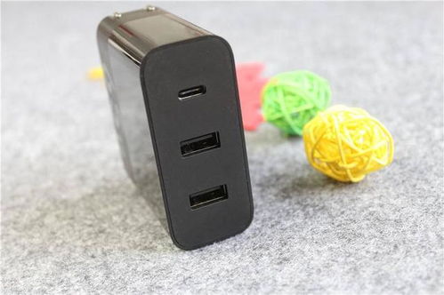 充电器可以一个顶三个 紫米65W多口快充，节省的不仅是空间